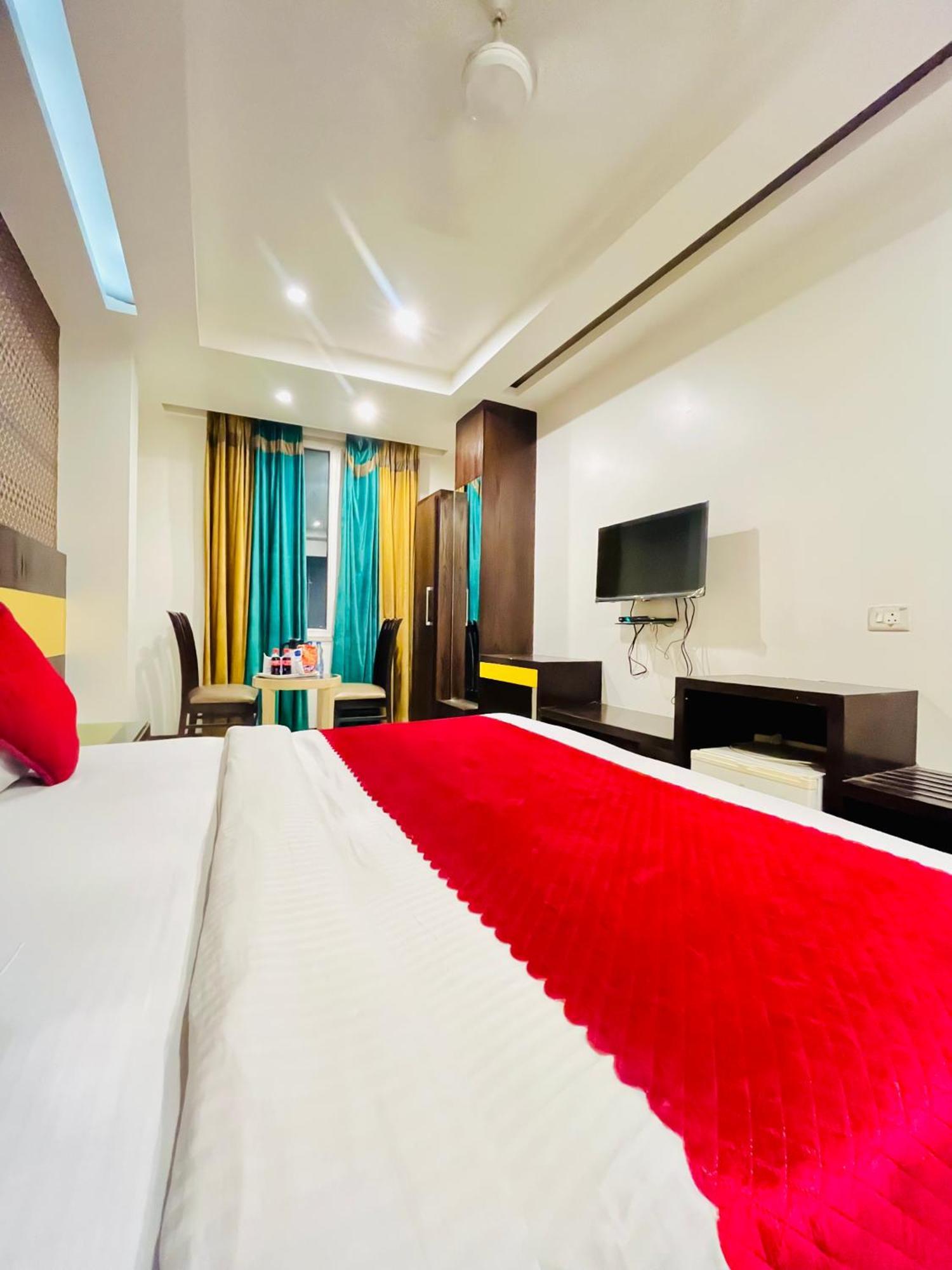 Frankstay -Le Unit By Worth Nuova Delhi Esterno foto